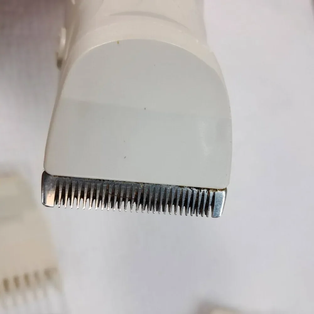 Wahl professional white